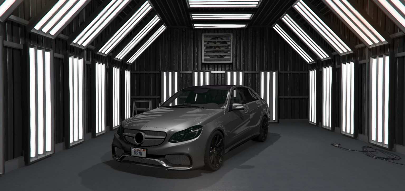 Mercedes-Benz E63 AMG